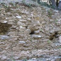 Orifices dans le haut du pignon